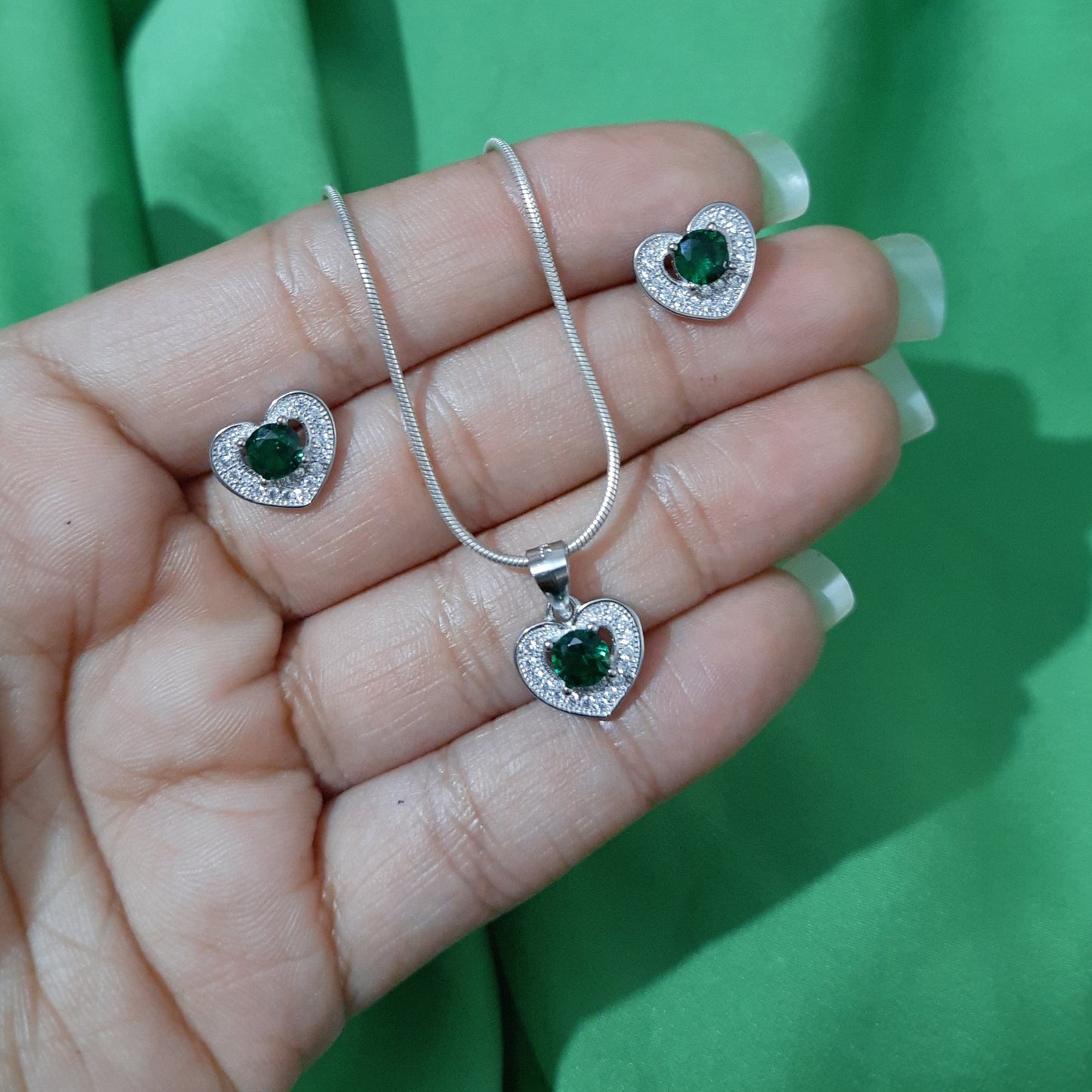 Heart with Green Stone Pendant Set